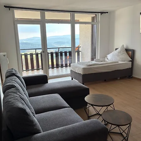 Idyllische In I Balkon I Bergblick I Burgnaehe